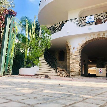 Villa Gaudi Сант-Исидоро Экстерьер фото